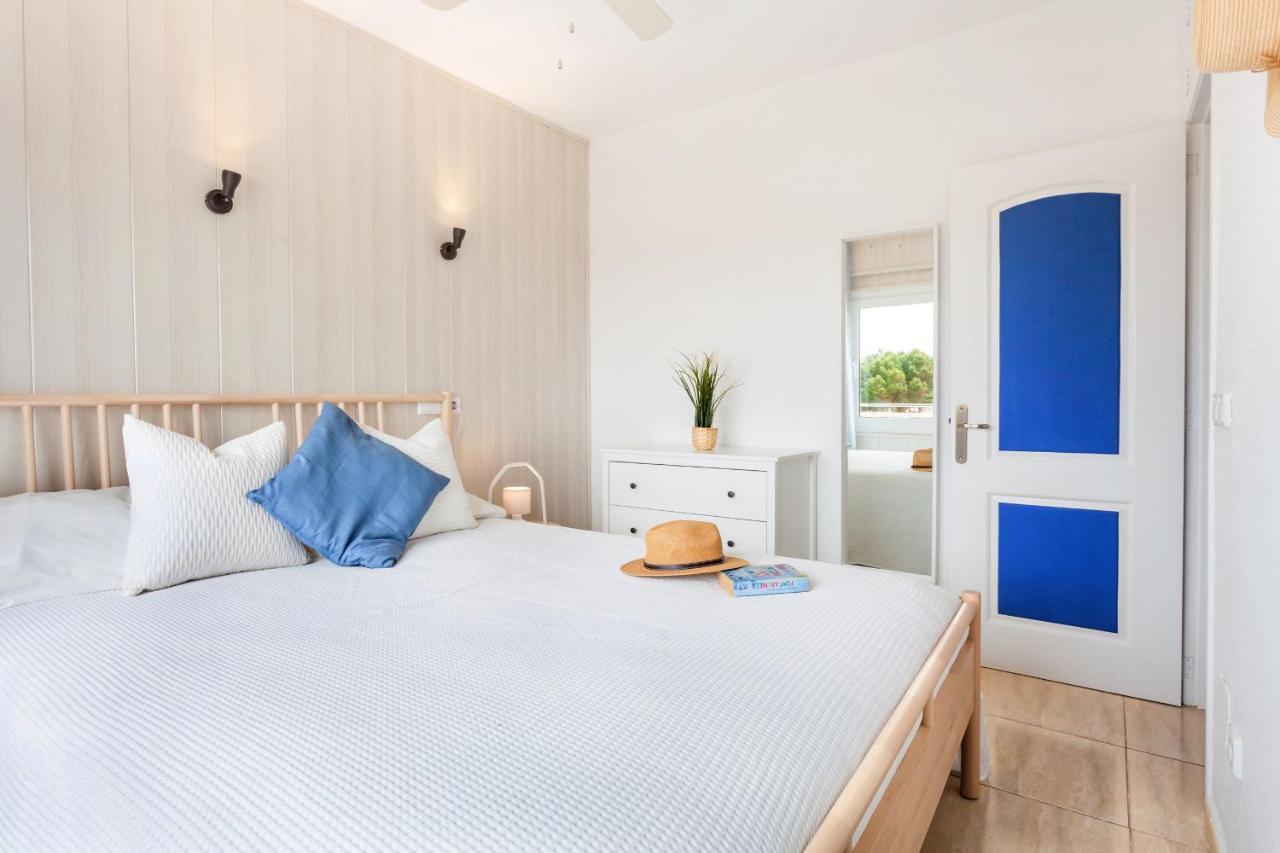 La Ola Beach House Puerto Colom Kültér fotó